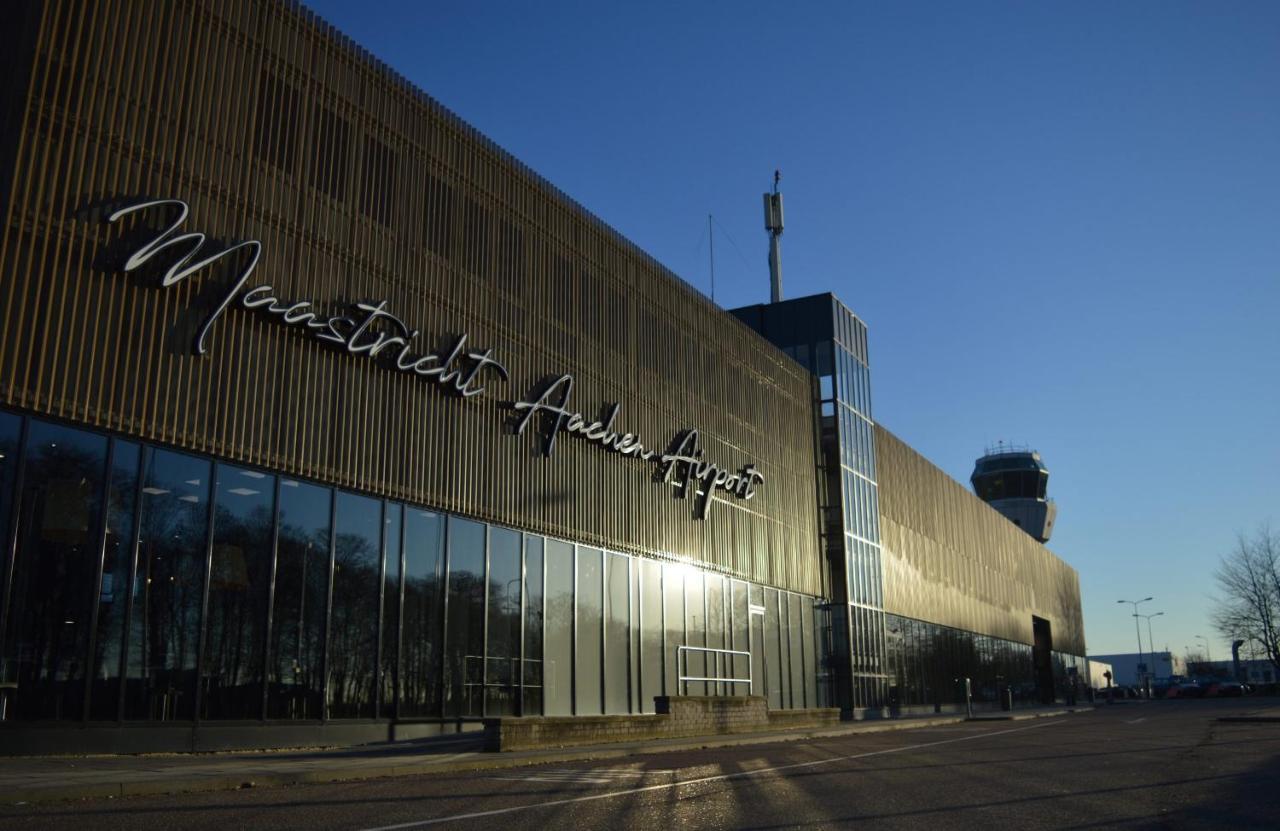 Gr8 Hotel Maastricht Aachen Airport Beek  Esterno foto